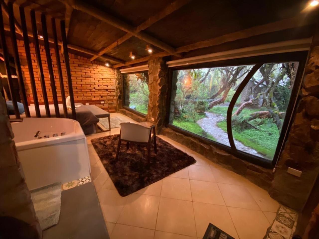 Lodge Polylepis El Angel